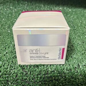 Strivectin Daily Tripeptide Brightening Cream with Micro Marine‎ Ferment Complex